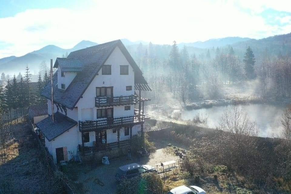 Hotel Dumbrava Soarelui Braszów Zewnętrze zdjęcie