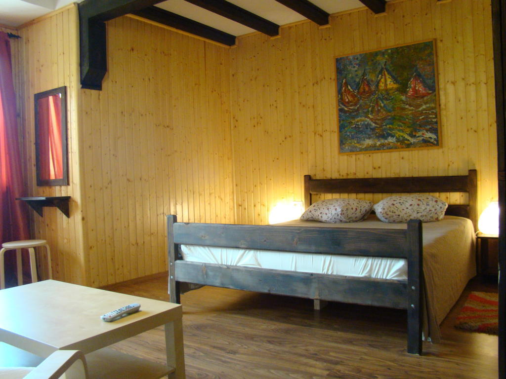 Hotel Dumbrava Soarelui Braszów Pokój zdjęcie