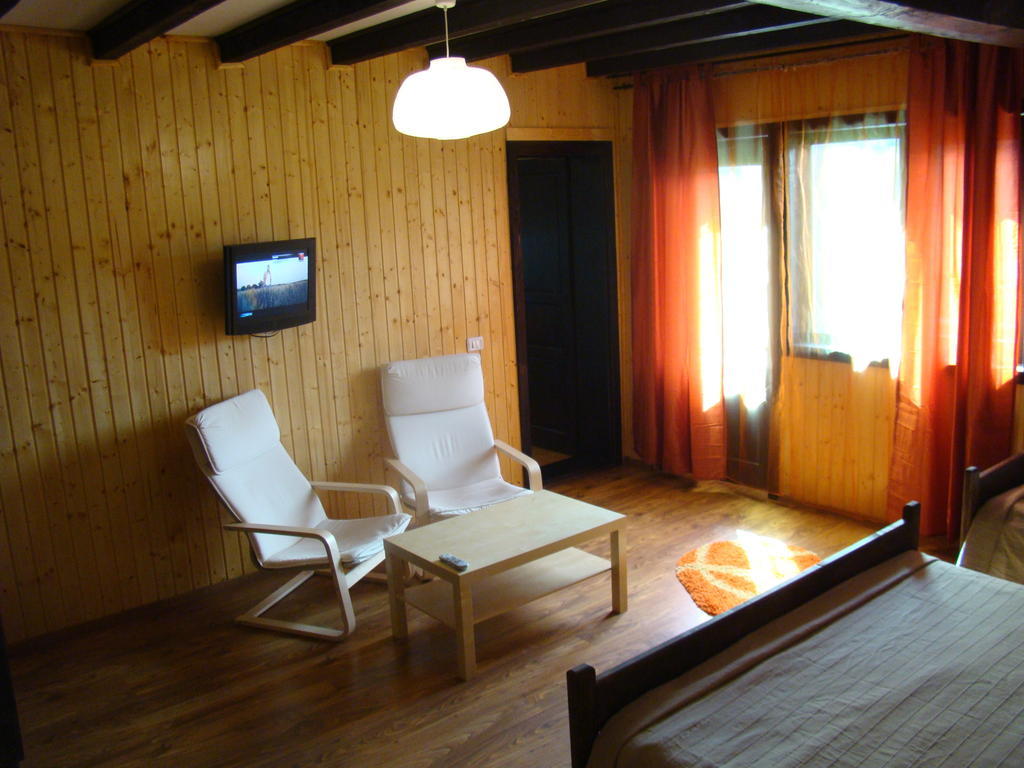 Hotel Dumbrava Soarelui Braszów Pokój zdjęcie