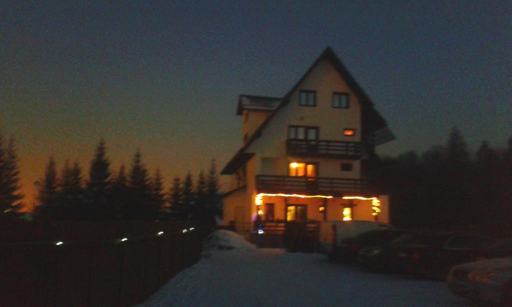 Hotel Dumbrava Soarelui Braszów Zewnętrze zdjęcie